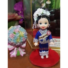 DR21001 Doll in Traditional Thai Dress